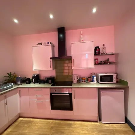 The Old Bank Shared Flat ブリストル